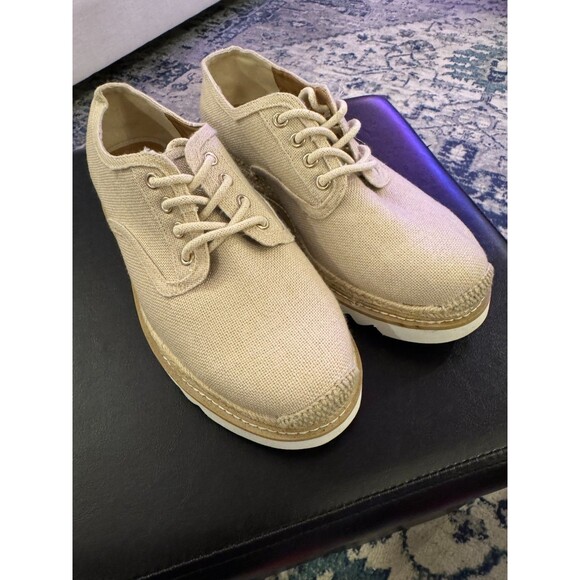 NWT Torrid Laceup Oxford Shoes Women's Beige Natural Sz 9.5W  Travel Office Work - Picture 6 of 11